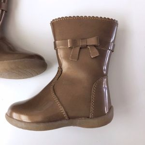 Girls Kid Express Bronze Patent Boots Bow 6 - 6.5